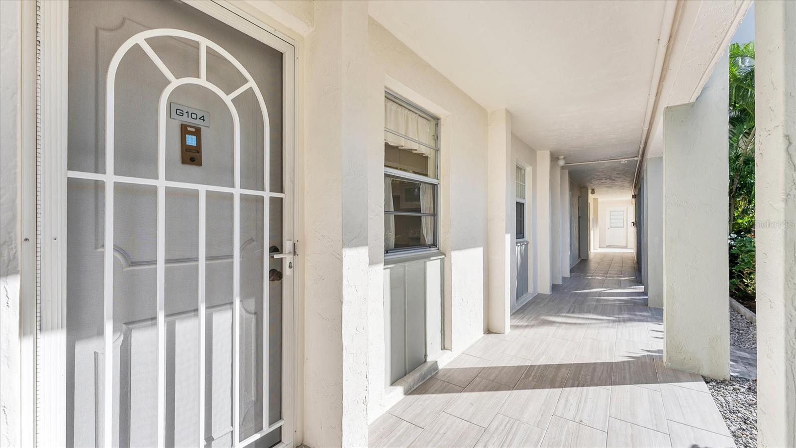 4370 Chatham Dr, #104